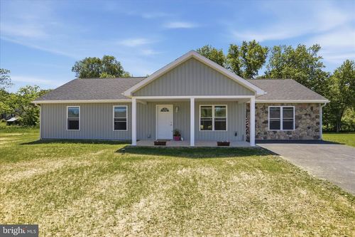 272 W Creek Run Loop, FORT ASHBY, WV, 26719-5003 | Card Image