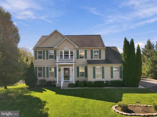 108 Bridle Hill Ct, Chambersburg, PA, 17202-4548 | Card Image