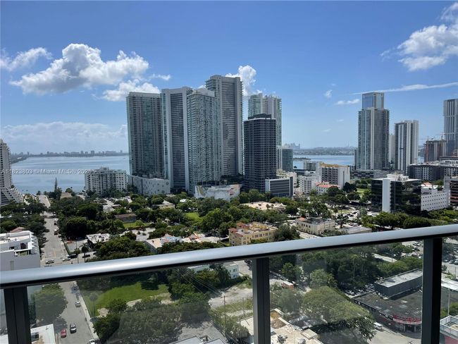 UNIT-2206 - 121 Ne 34 Th St, Condo with 1 bedrooms, 2 bathrooms and null parking in Miami FL | Image 6