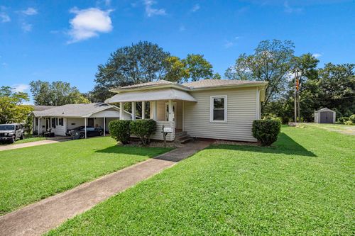 33 Lawrence St, Lyman, SC, 29365-1610 | Card Image