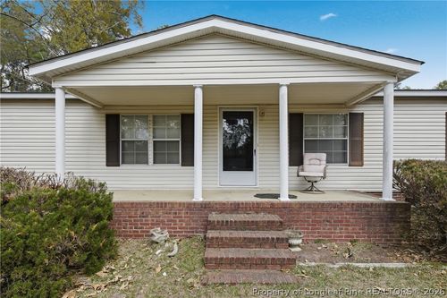 7307 Roslin Farm Rd, Hope Mills, NC, 28348-8785 | Card Image