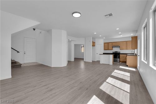 6412 Point Break St, North Las Vegas, NV, 89084-1244 | Card Image