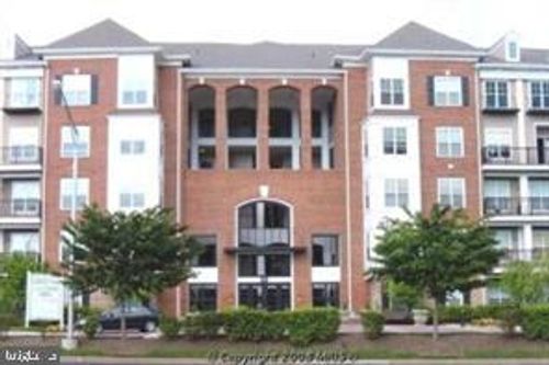 apt-110-501 Hungerford Dr, ROCKVILLE, MD, 20850-1796 | Card Image