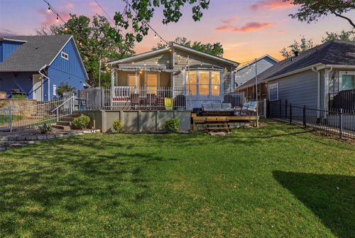 1105 E Lake Dr, Weatherford, TX, 76087-5922 | Card Image