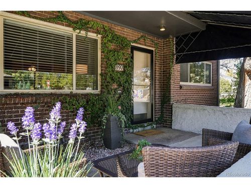 897 Glencoe St, Denver, CO, 80220-4456 | Card Image
