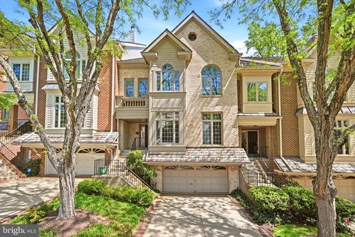 5803 Madaket Rd, BETHESDA, MD, 20816-3201 | Card Image
