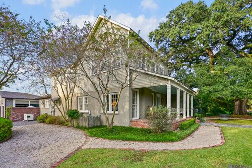 305 Cornell Ave, Baton Rouge, LA, 70808-4609 | Card Image