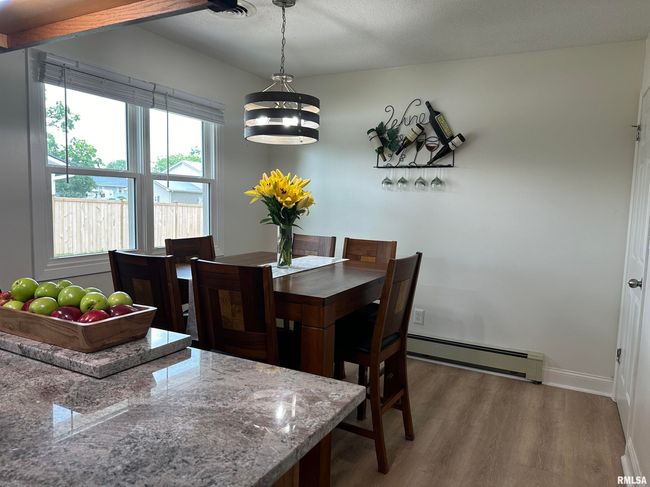 1439 Rosehill Ave, House other with 3 bedrooms, 2 bathrooms and null parking in Camanche IA | Image 6