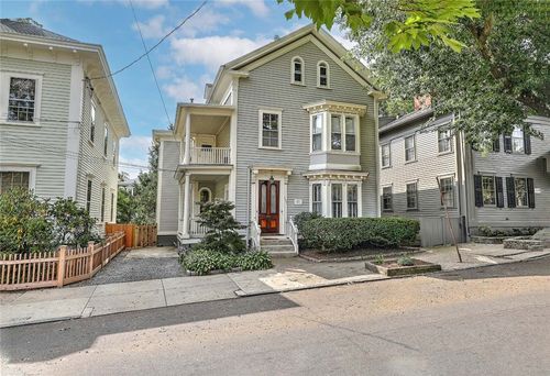 1-135 Williams St, Providence, RI, 02906-1030 | Card Image