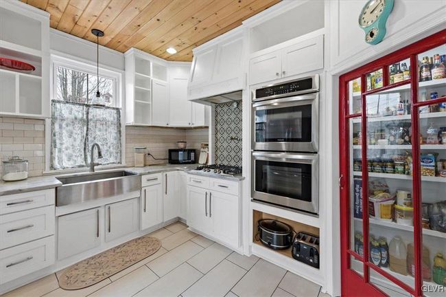 630 Lehigh St, House other with 3 bedrooms, 1 bathrooms and null parking in Jim Thorpe PA | Image 11