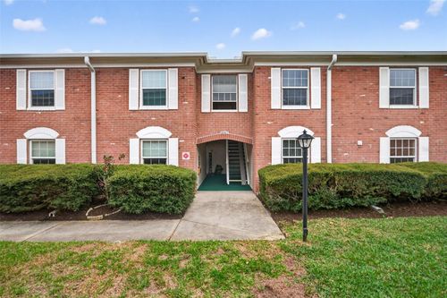 apt-131-3947 35th Way S, ST PETERSBURG, FL, 33711-4380 | Card Image