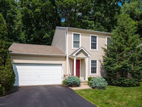 8741 Olenbrook Dr, Lewis Center, OH, 43035-8706 | Card Image
