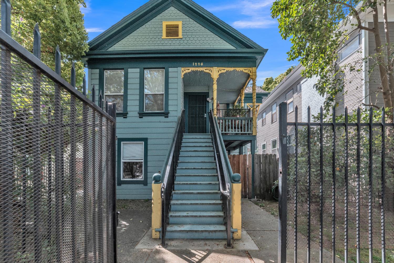 Residential Income in Sacramento 3