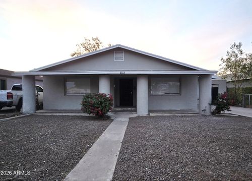 6725 N 55th Ave, Glendale, AZ, 85301-3301 | Card Image
