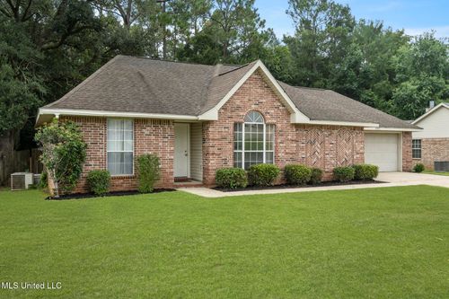 14951 Audubon Lake Blvd, Gulfport, MS, 39503-6251 | Card Image