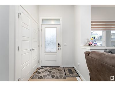 4015 Hawthorn Link Sw, House other with 3 bedrooms, 3 bathrooms and null parking in Edmonton AB | Image 2