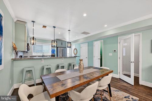 522 21st St Ne, WASHINGTON, DC, 20002-4720 | Card Image