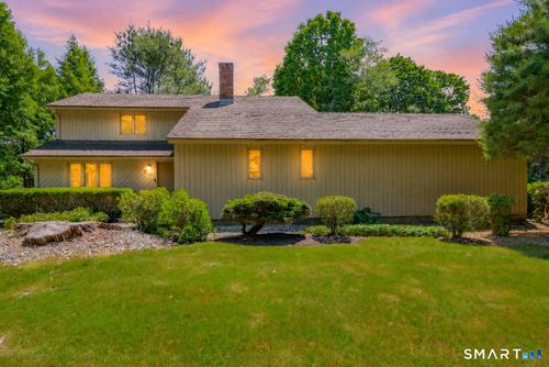 30 Sass Dr, Manchester, CT, 06042-2244 | Card Image