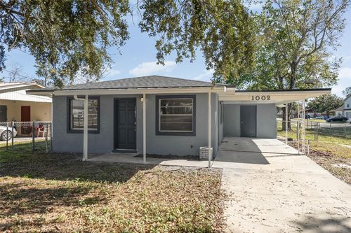 1002 N New Hampshire Ave, Tavares, FL, 32778-2432 | Card Image