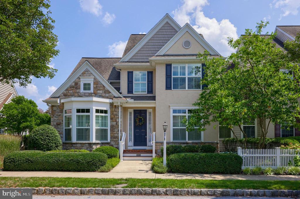 Drake Ln, Lancaster, PA 17601