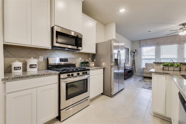 5907 Grant Grala Dr, House other with 4 bedrooms, 3 bathrooms and 2 parking in Katy TX | Image 6