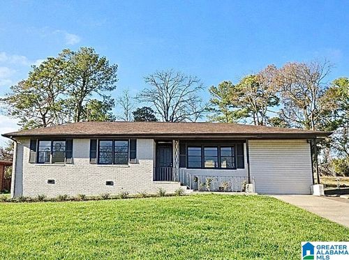 728 Glen Crest Dr, Fairfield, AL, 35064-1504 | Card Image