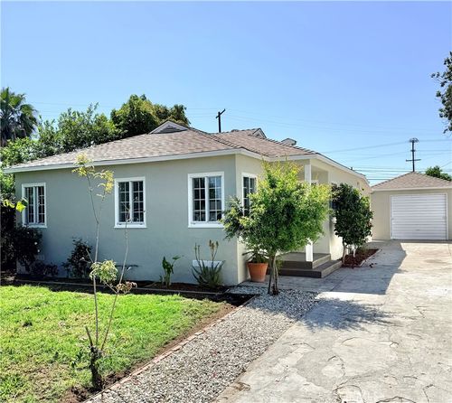 7731 Ferncola Ave, Sun Valley, CA, 91352-4326 | Card Image