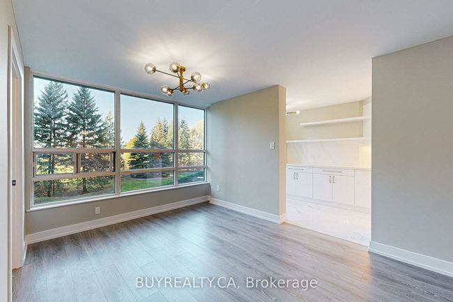 218 - 7905 Bayview Ave, Condo with 3 bedrooms, 3 bathrooms and 1 parking in Thornhill ON | Image 8