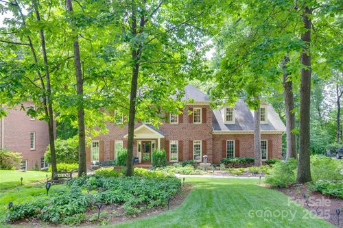 10215 Balmoral Cir, Charlotte, NC, 28210-7836 | Card Image