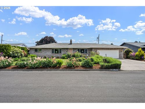 2465 17th St, Springfield, OR, 97477-1668 | Card Image