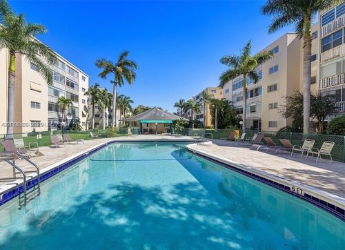 507-218 Ne 12th Ave, Hallandale Beach, FL, 33009-4533 | Card Image