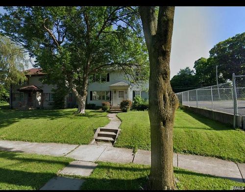 542 Pierce Ave, Fort Wayne, IN, 46807-1224 | Card Image