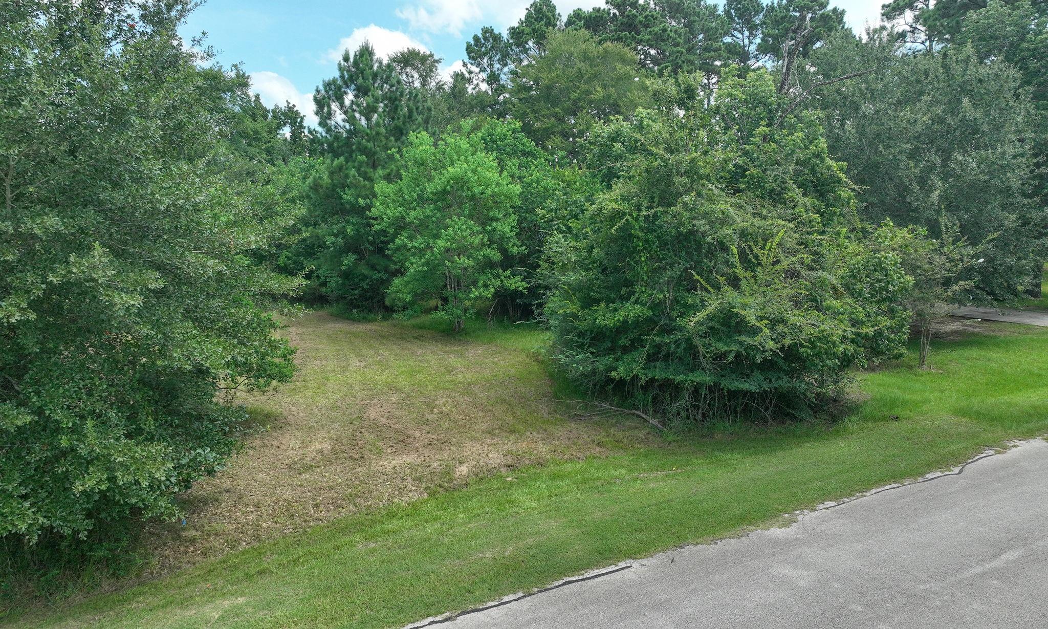 Land in Magnolia 3