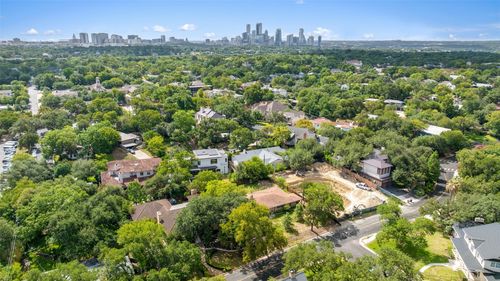 2605 Hillview Rd, Austin, TX, 78703-1624 | Card Image