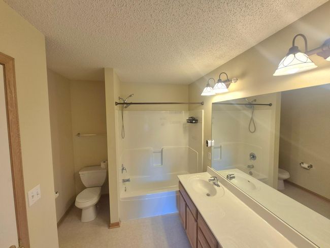 1507 - 15437 Frost Path, Townhouse with 3 bedrooms, 3 bathrooms and null parking in Apple Valley MN | Image 10