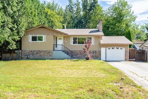 24084 102 Ave, Maple Ridge, BC, V2W1J1 | Card Image