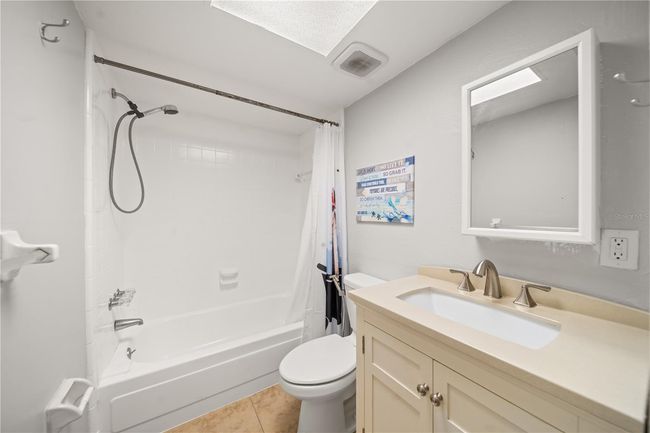 APT-203 - 1028 Apollo Beach Blvd, Condo with 2 bedrooms, 2 bathrooms and null parking in APOLLO BEACH FL | Image 41