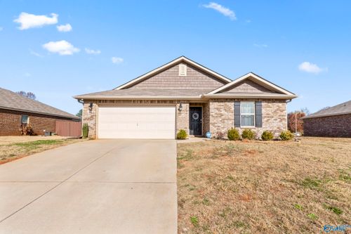 233 Tobin Ln, Hazel Green, AL, 35750-5006 | Card Image