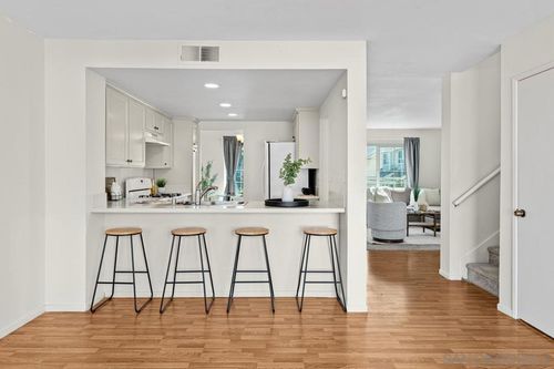 2083 Manzana Way, San Diego, CA, 92139-1448 | Card Image