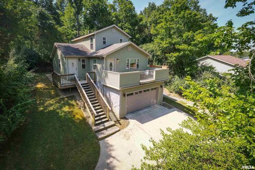 701 E Campus Dr, Carbondale, IL, 62901-3870 | Card Image