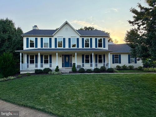 46573 Hampshire Station Dr, STERLING, VA, 20165-7334 | Card Image