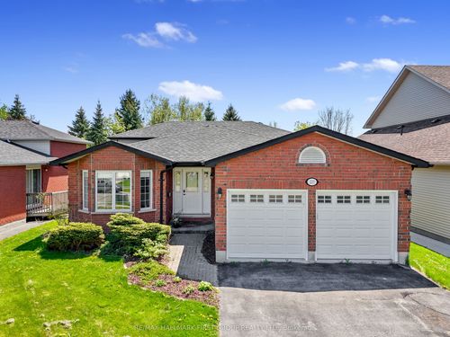 227 Huycke St, Cobourg, ON, K9A5K8 | Card Image