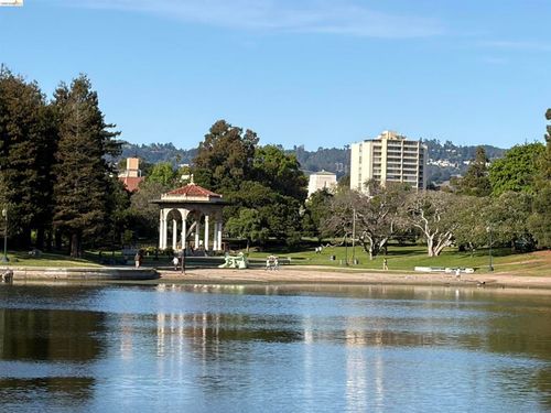 110-151 Lakeside Dr, Oakland, CA, 94612-4602 | Card Image