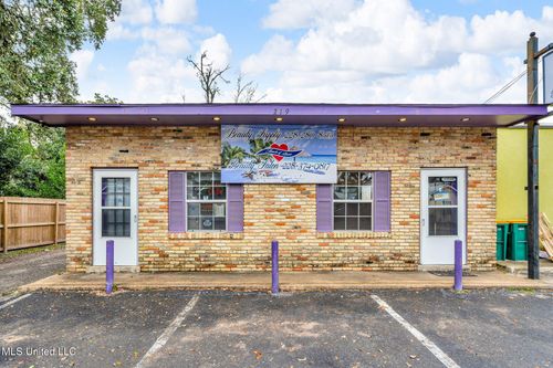 219 Porter Ave, Biloxi, MS, 39530-2965 | Card Image