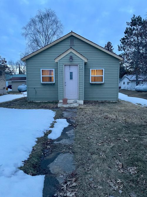 257 1st St Ne, Blackduck, MN, 56630-2198 | Card Image