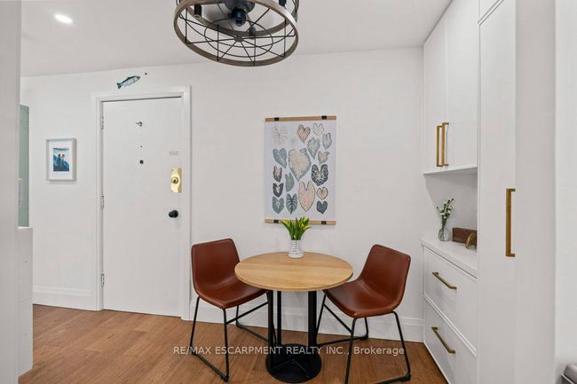 5 - 137 Emerald St S, Condo with 1 bedrooms, 1 bathrooms and 1 parking in Hamilton ON | Image 16