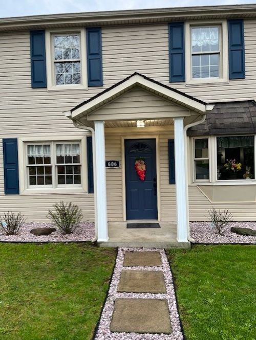 606 18th St, North Apollo, PA, 15673-1030 | Card Image