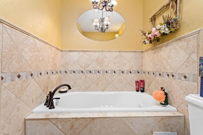 245 N Clover St, House other with 3 bedrooms, 2 bathrooms and null parking in Bridge City TX | Image 18