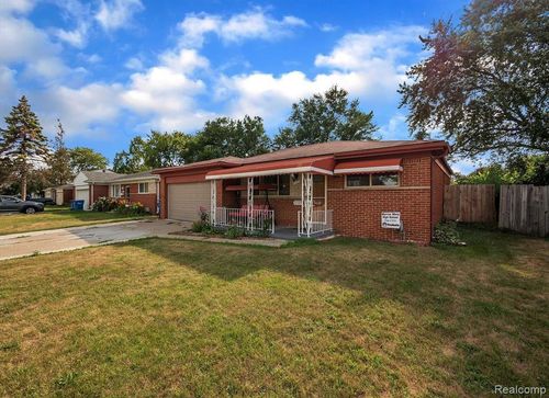 29355 Westbrook Ave, Warren, MI, 48092-2128 | Card Image