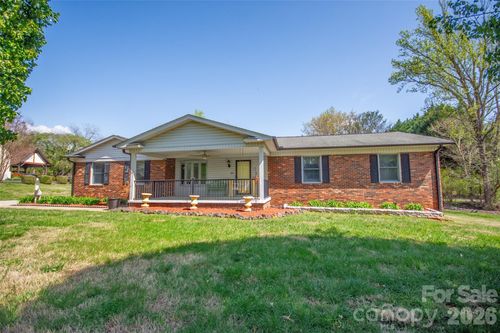 167 Southwood Dr, Statesville, NC, 28677-2027 | Card Image